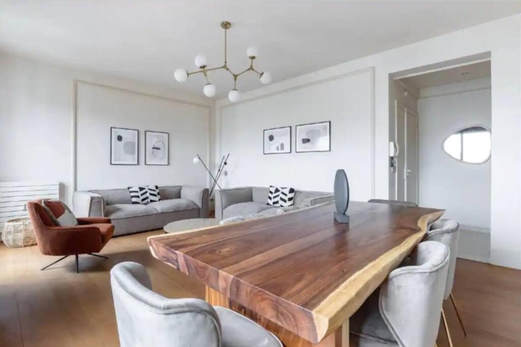 Appartement Avenue Montaigne Luxury 2br 4p Paris