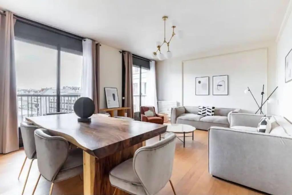 Avenue Montaigne Luxury 2br 4p Appartement Parijs